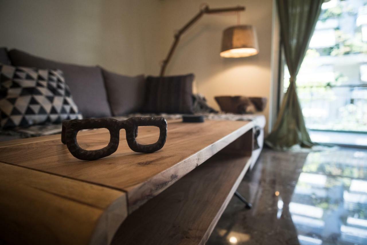 Comfy Apartment Of 104 M² Near Metro! Athens Exterior photo